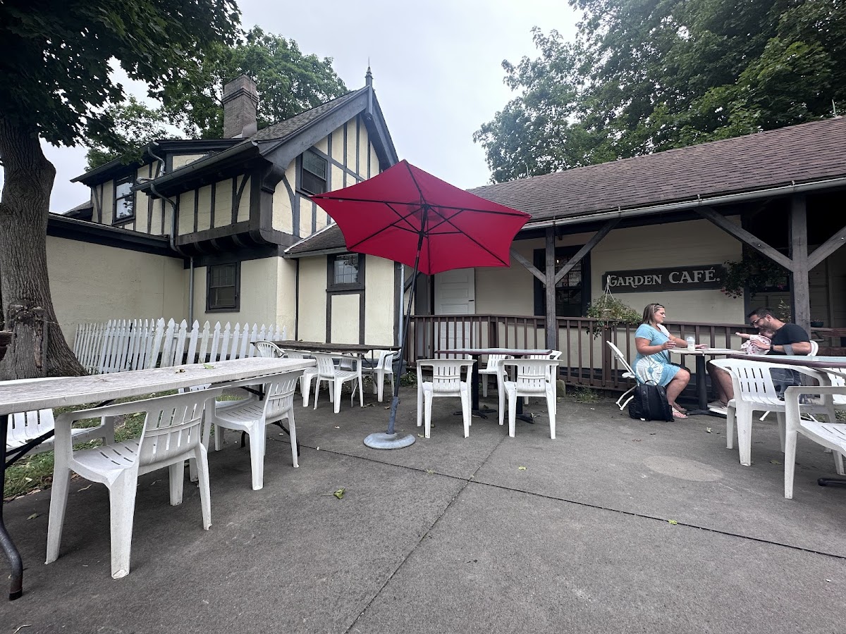 Sonnenberg Gardens & Mansion State Historic Park