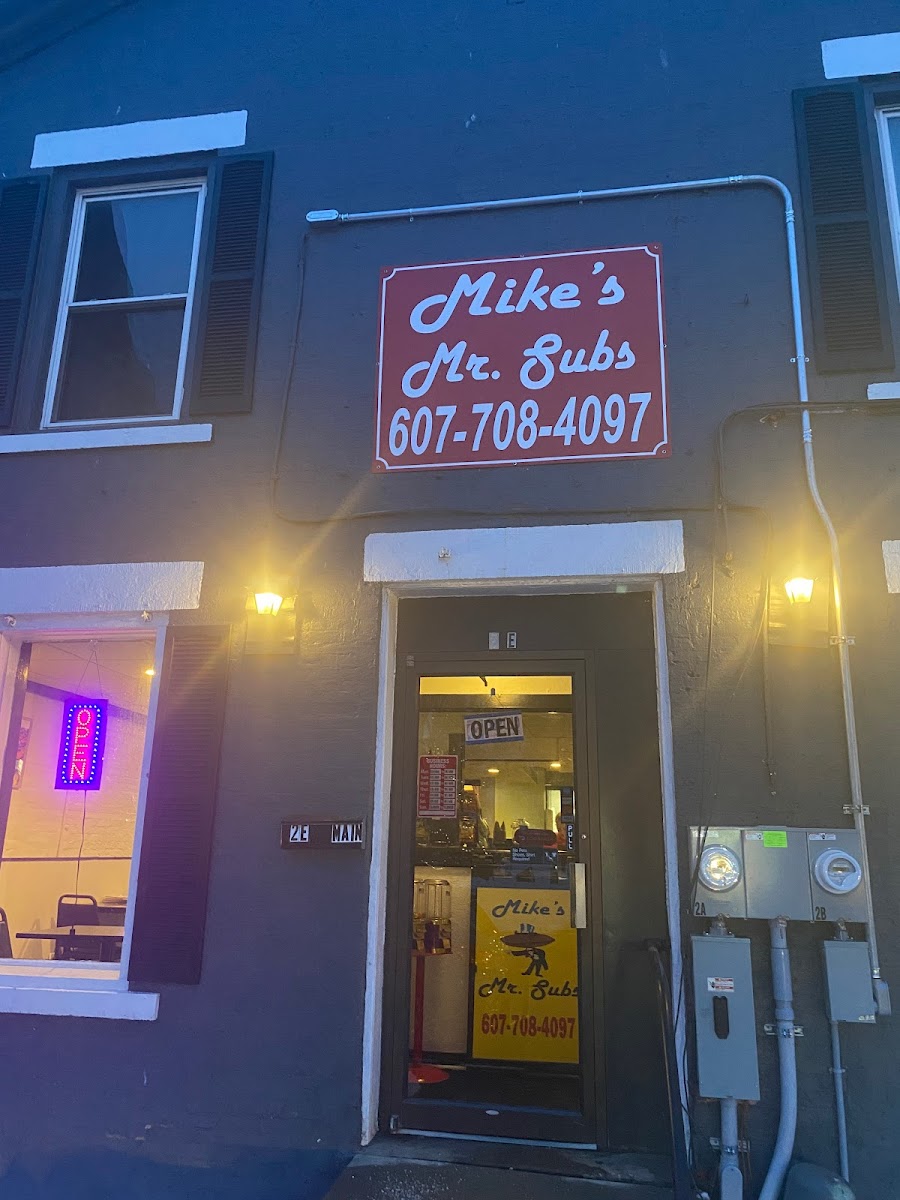 Mikes Mr. Subs