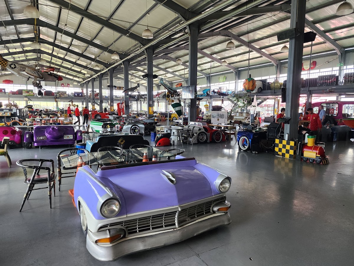 El Transportador Parque Tématico