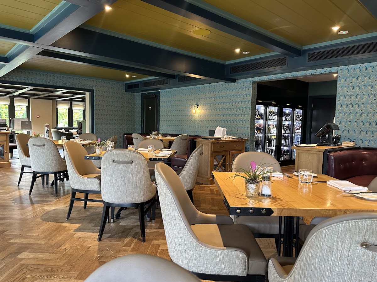 Monkey Island Brasserie & Bar