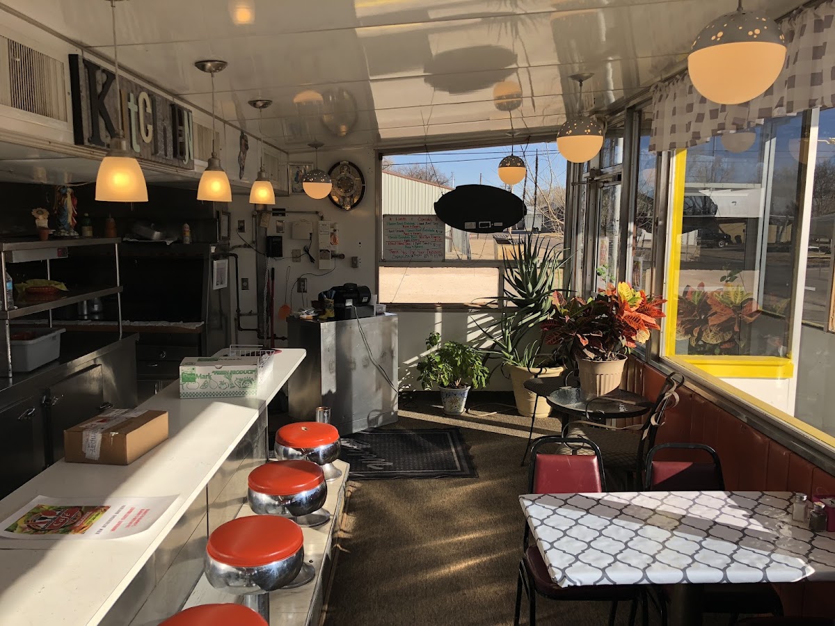 Acosta’s & Nieto’s Cafe