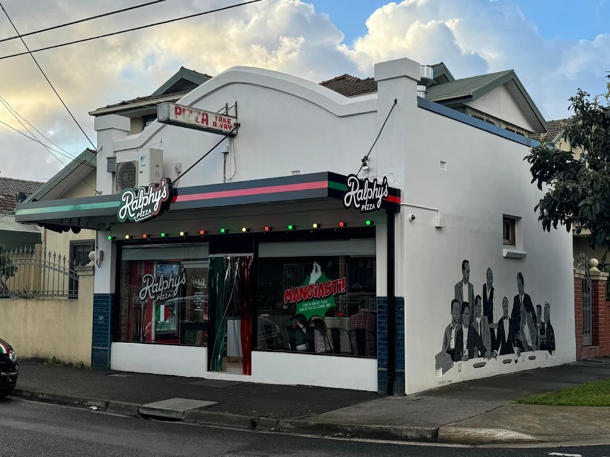 Ralphy's Pizza