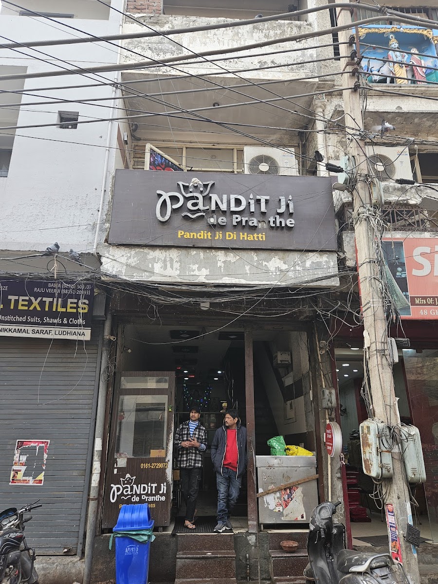 Pandit Ji Di Hatti