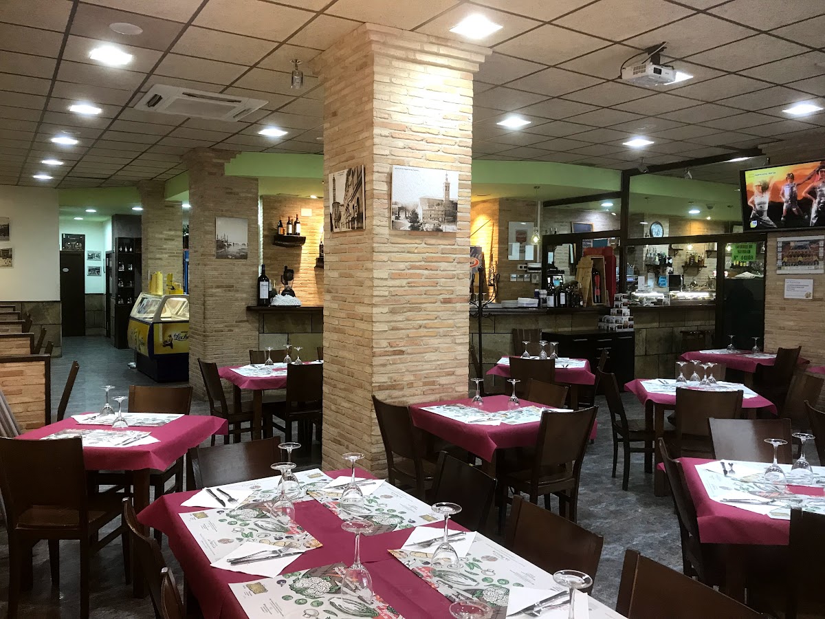Restaurante La Parrilla