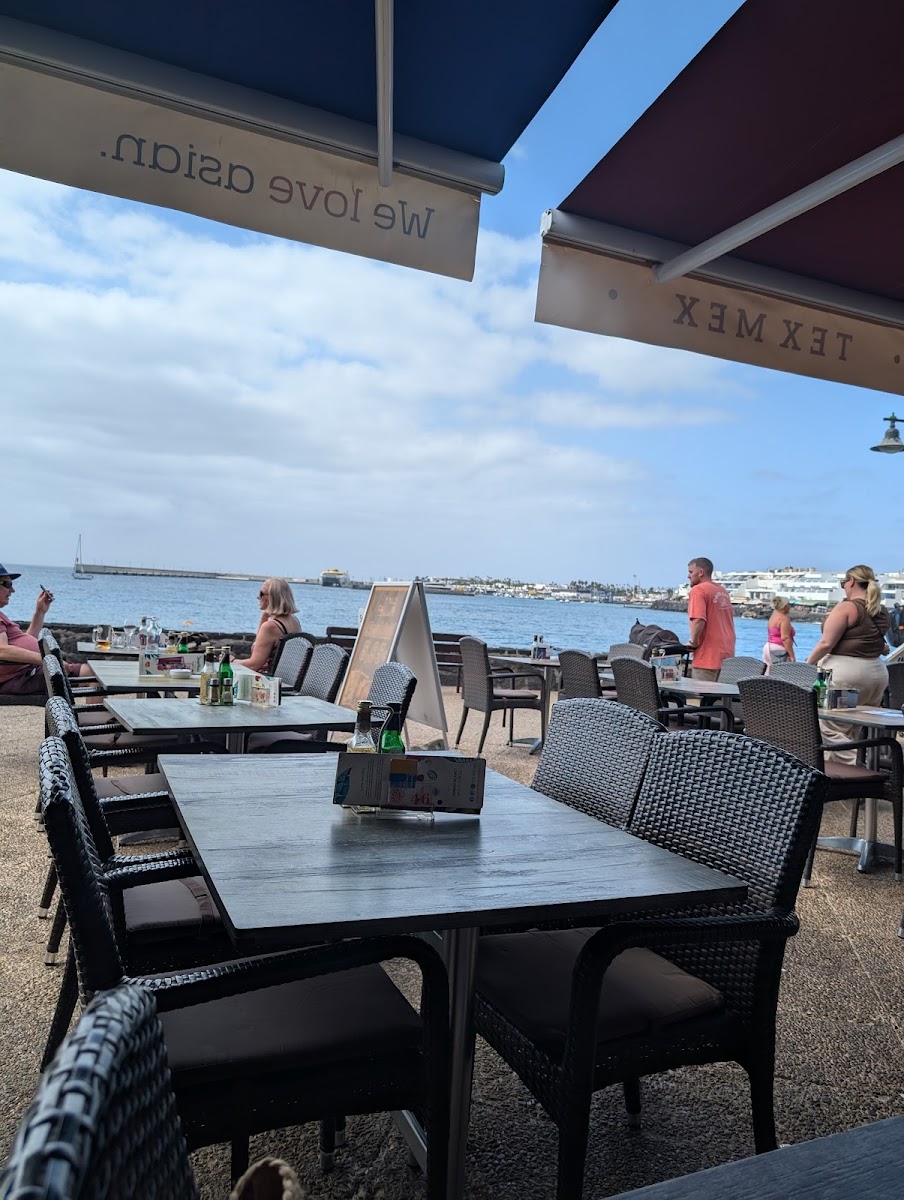 Why Not? Bar And Restaurant